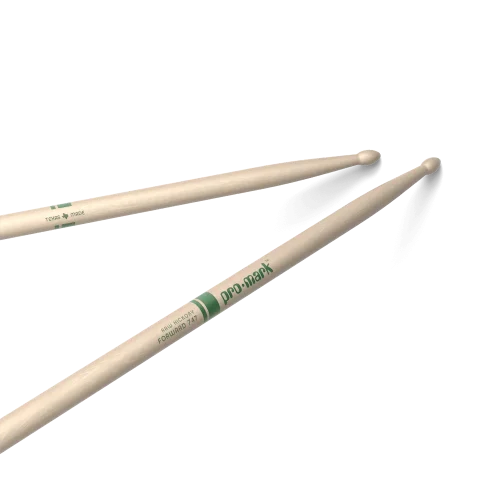 Classic Forward 747 Raw Hickory Drumstick, Oval Wood Tip